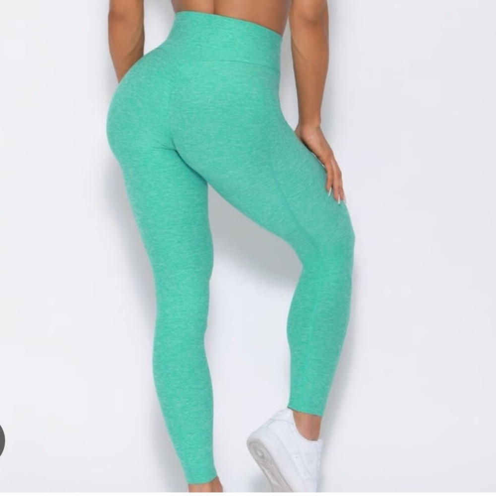 Bombshell Brazilian Contour 7/8 Legging